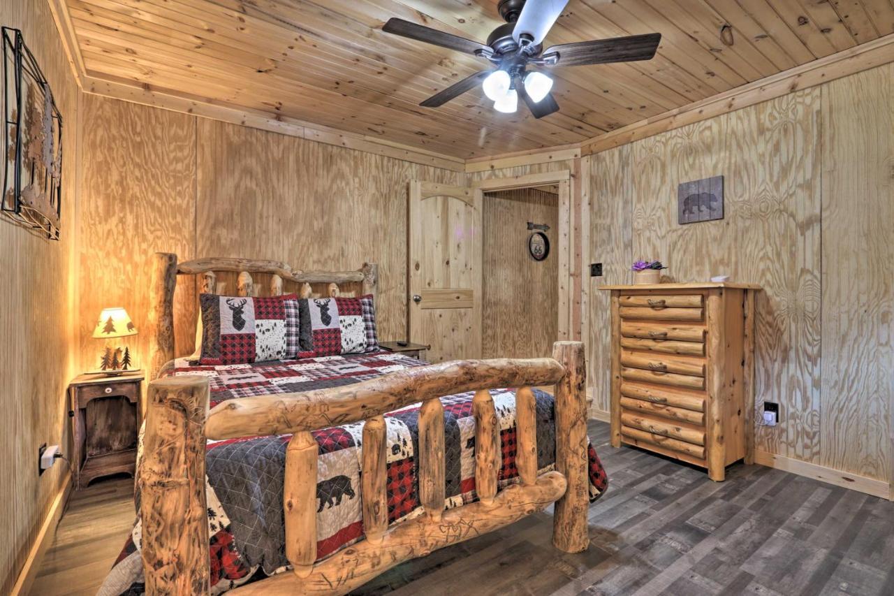 Gatlinburg Cabin With Loft And Game Room 1 Mi To Town Εξωτερικό φωτογραφία